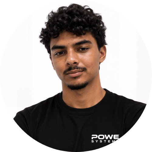 Retrato de Whoshinton Luis, cofundador da Powe Systems